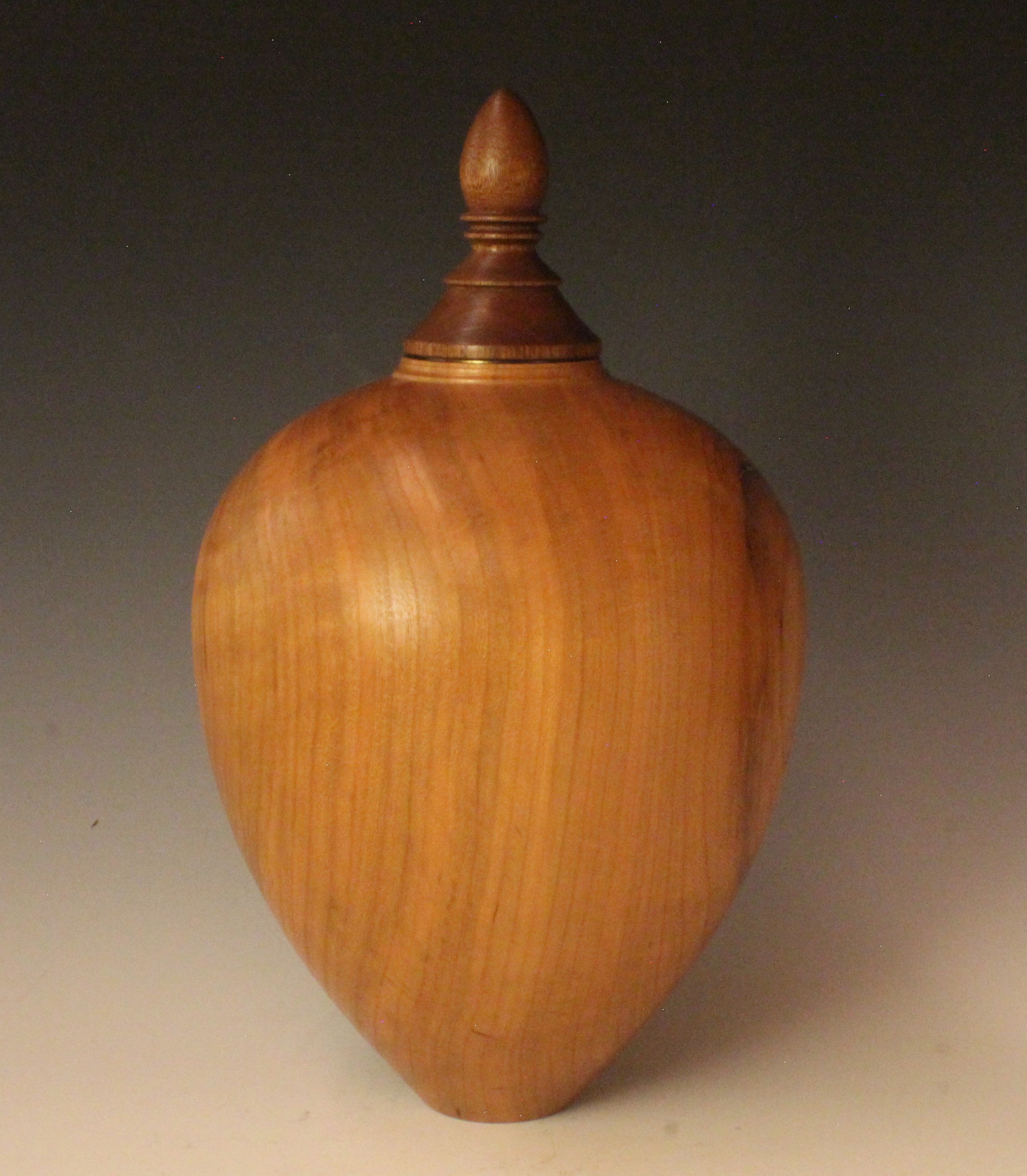Maple Urn with Wenge top UR-02