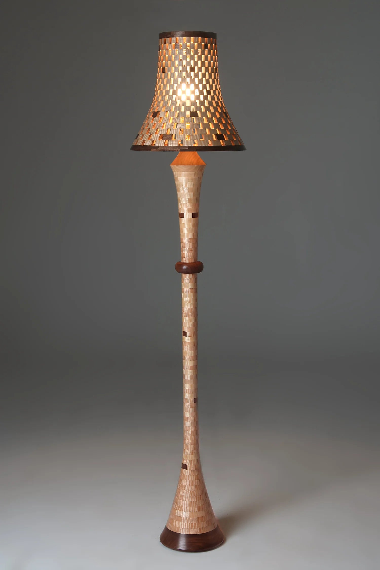 Segmented Floor Lamp